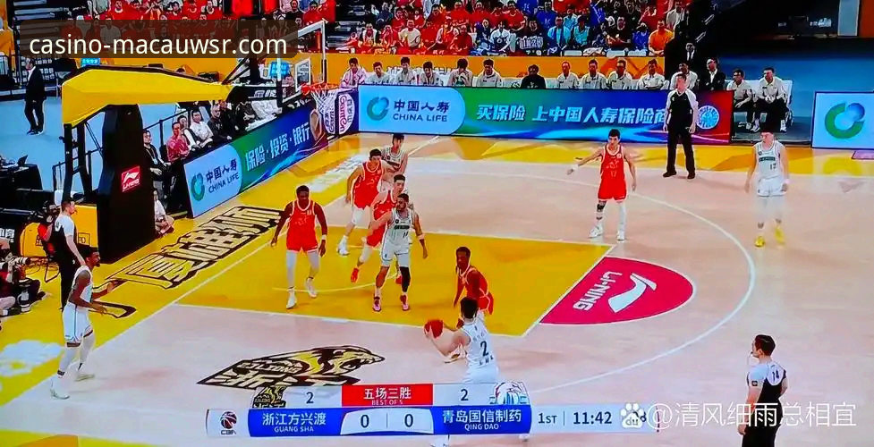 浙江加时绝杀宁波晋级八强：兰道夫33分统治比赛，李悦州准绝杀成关键